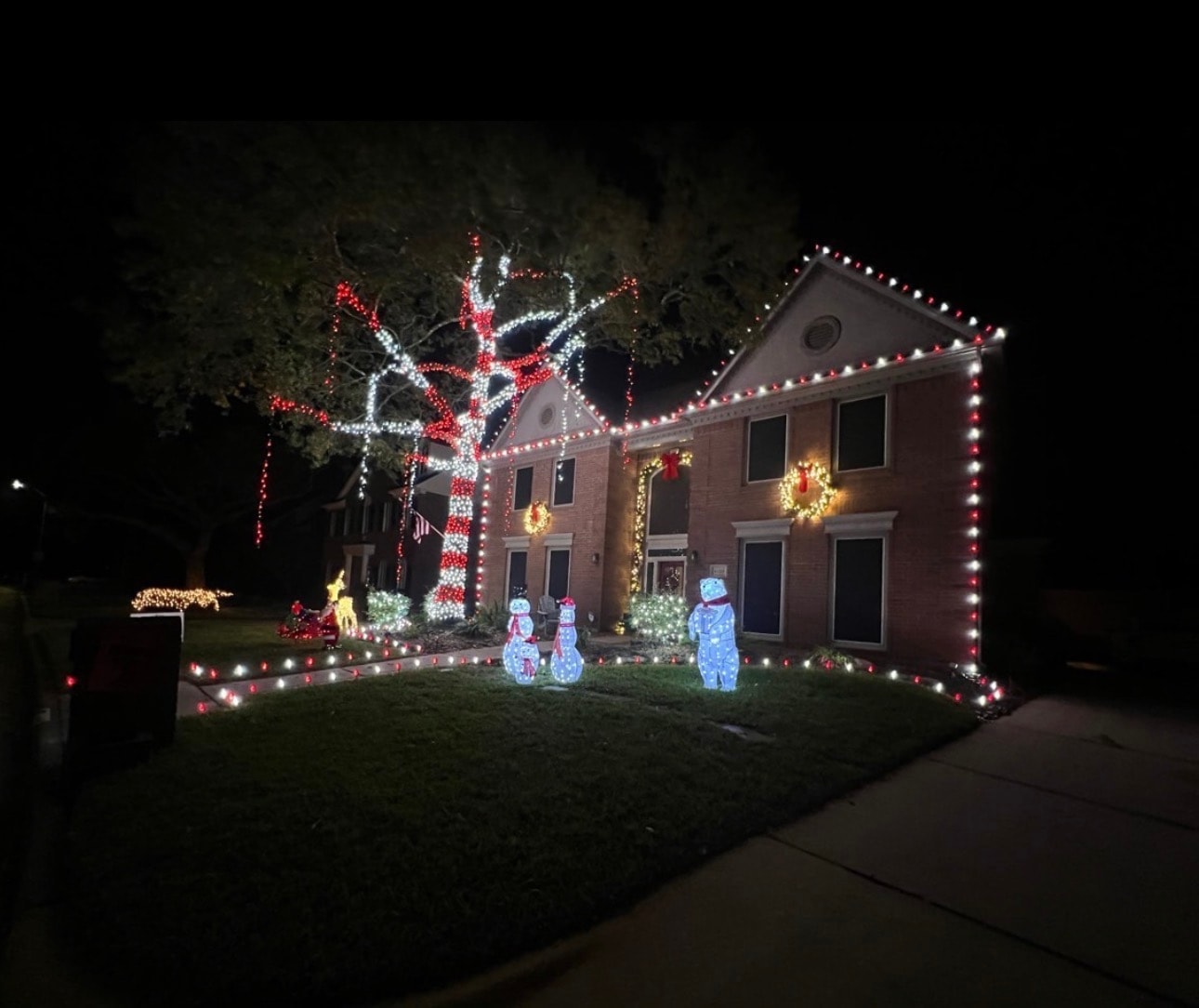 Full display with yard features